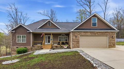 271 Mountain Shadow Drive