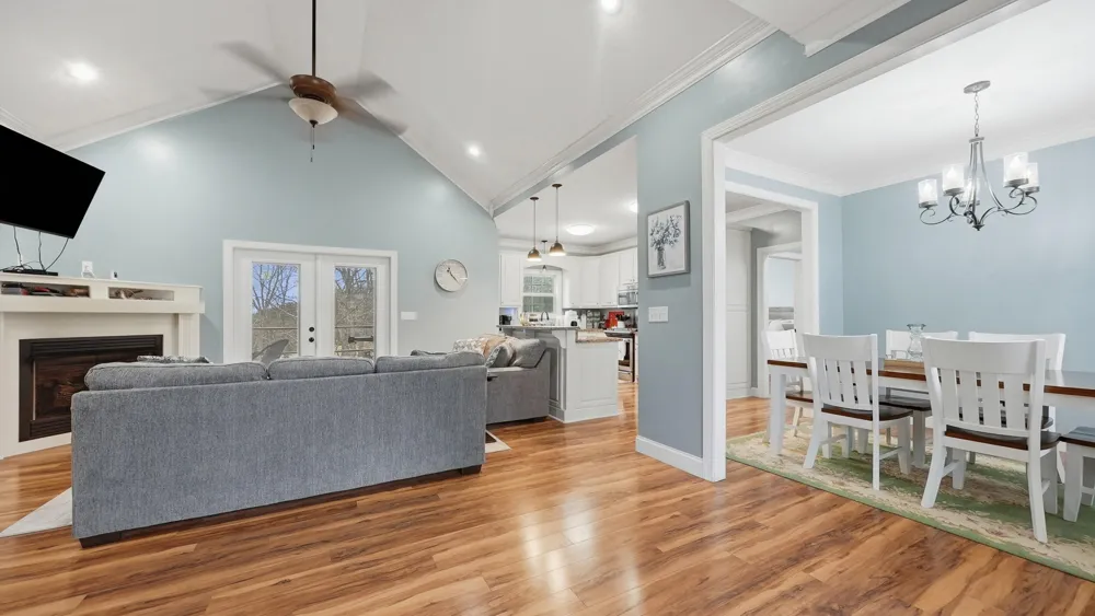 271 Mountain Shadow Drive Evensville, TN 37332
