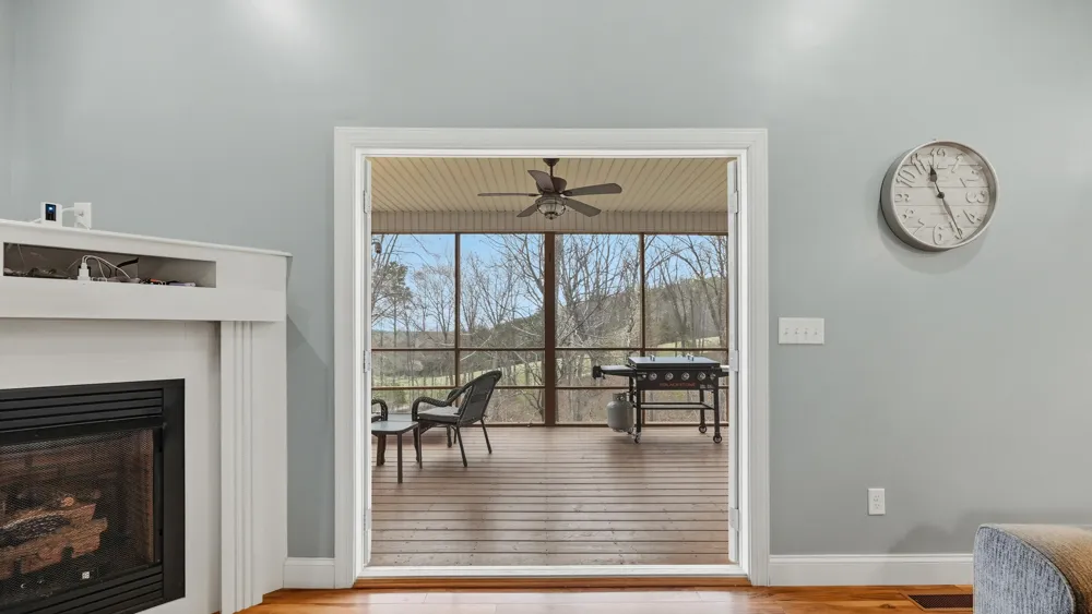 271 Mountain Shadow Drive Evensville, TN 37332