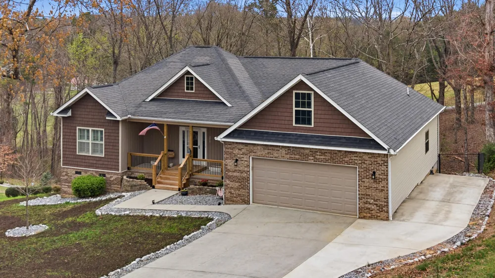 271 Mountain Shadow Drive Evensville, TN 37332