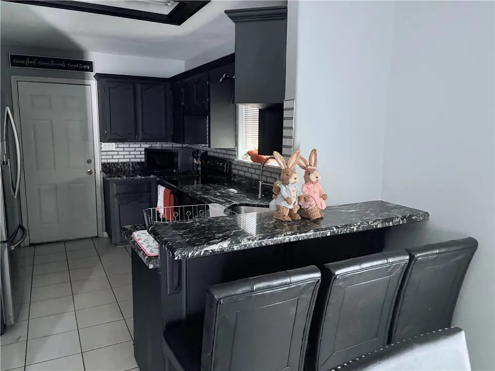 614 Cactus Alice, TX 78332