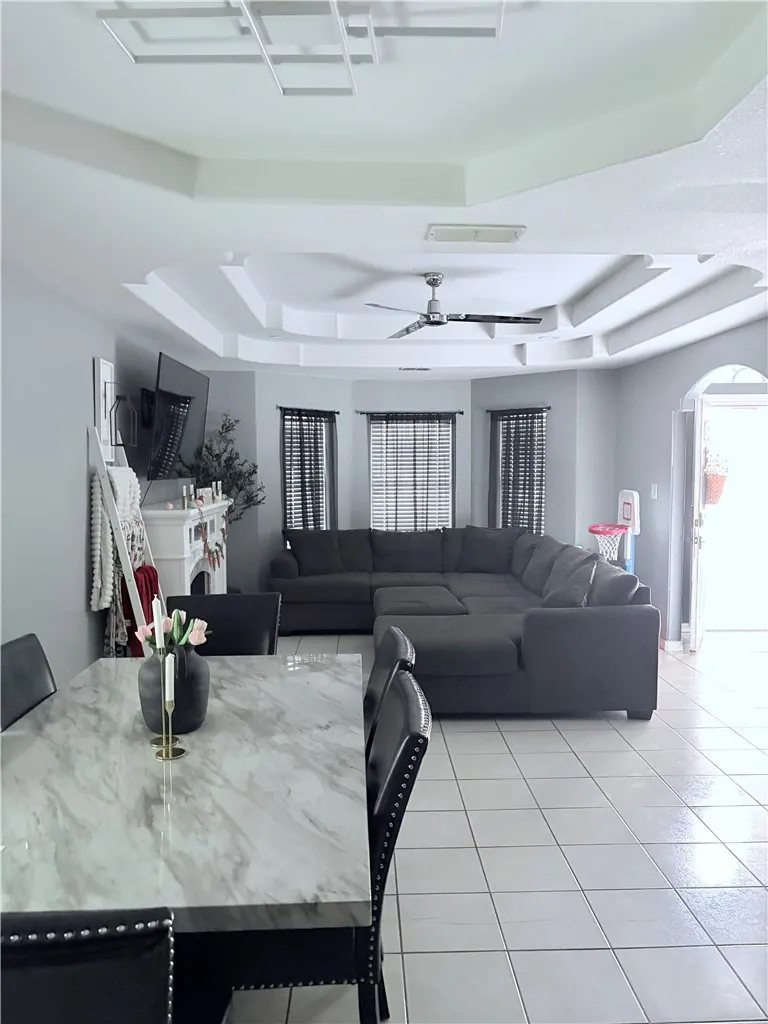 614 Cactus Alice, TX 78332