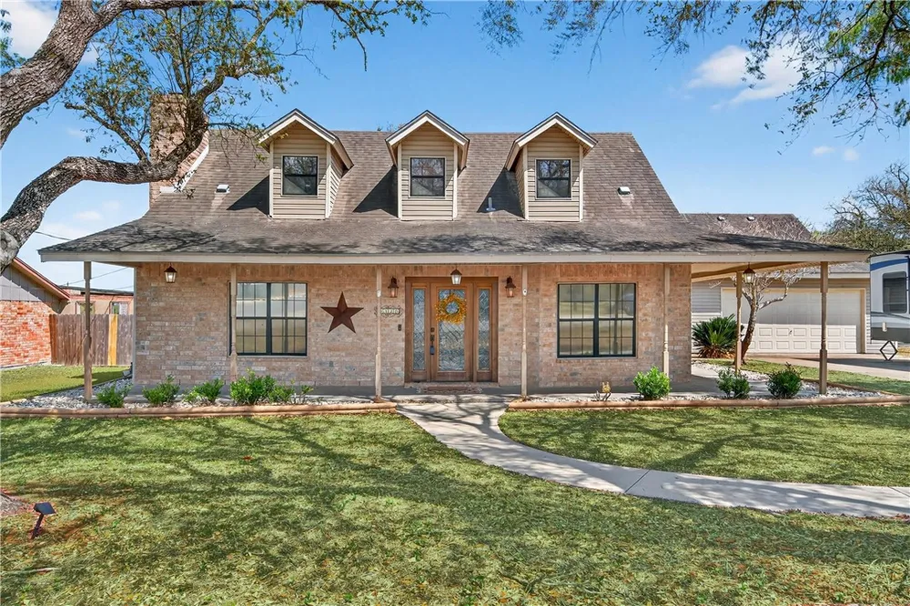 5320 County Road 73a Robstown, TX 78380