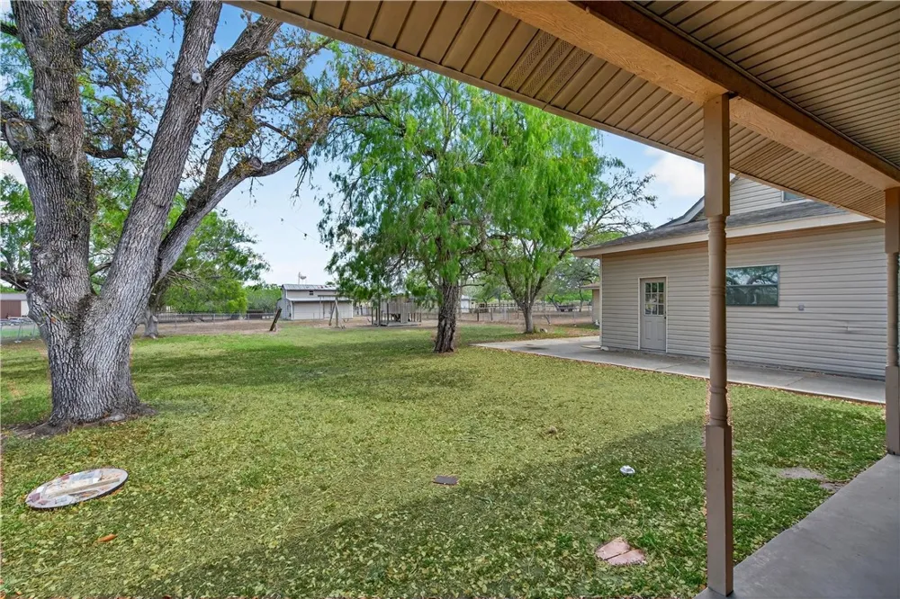 5320 County Road 73a Robstown, TX 78380