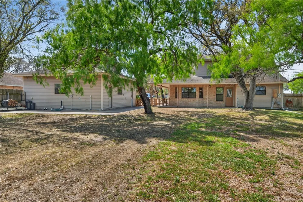 5320 County Road 73a Robstown, TX 78380