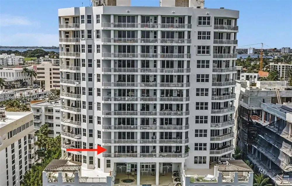 9751 E Bay Harbor Dr #6C Bay Harbor Islands, FL 33154