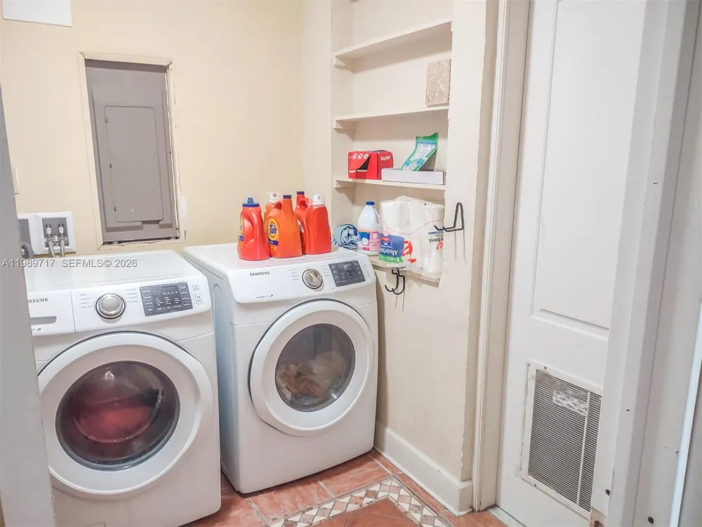2311 Patterson ave Key West, FL 33040