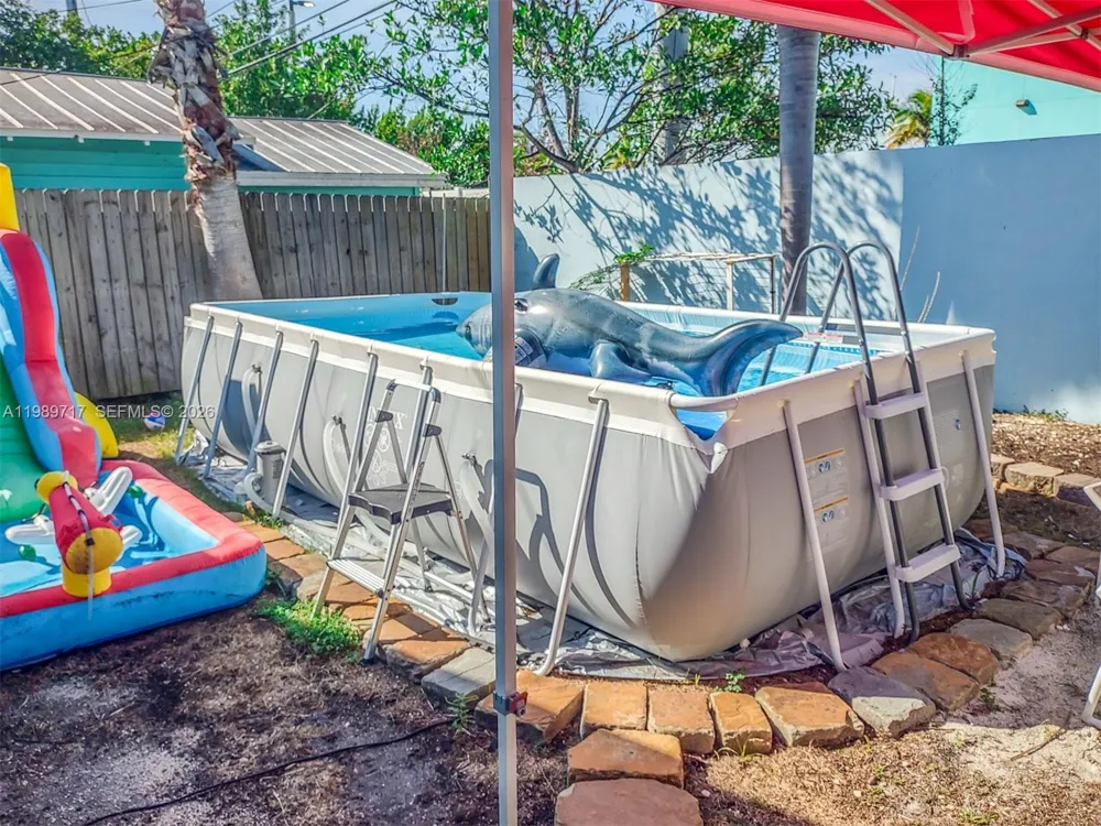 2311 Patterson ave Key West, FL 33040
