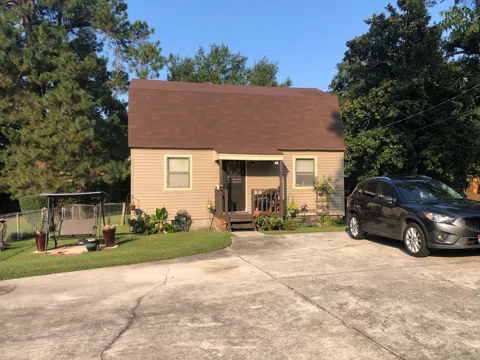 1813 Sibley Road