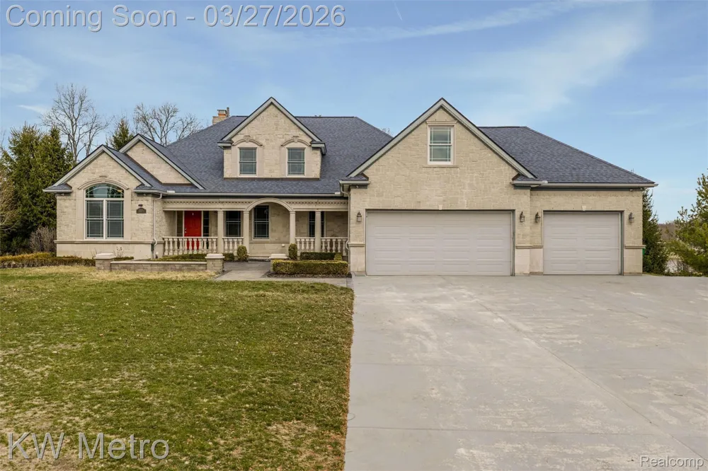65884 Windrose Court Ray Township, MI 48096