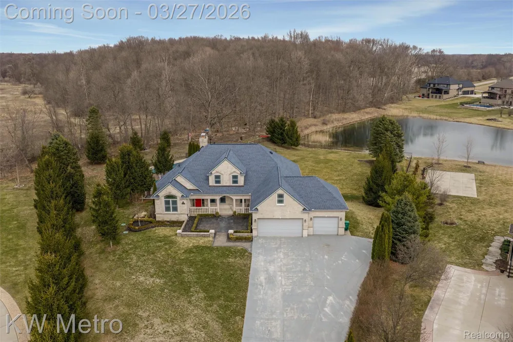 65884 Windrose Court Ray Township, MI 48096