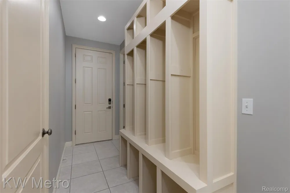 65884 Windrose Court Ray Township, MI 48096