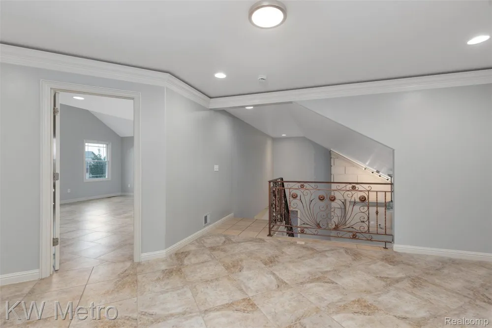 65884 Windrose Court Ray Township, MI 48096