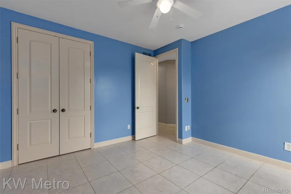65884 Windrose Court Ray Township, MI 48096