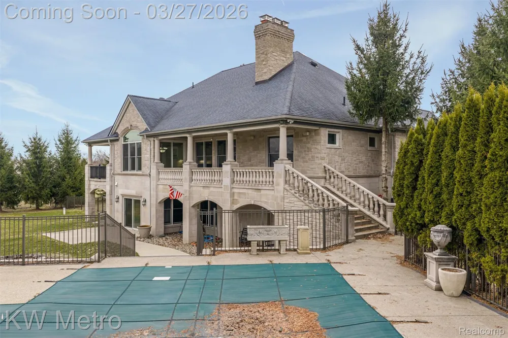 65884 Windrose Court Ray Township, MI 48096