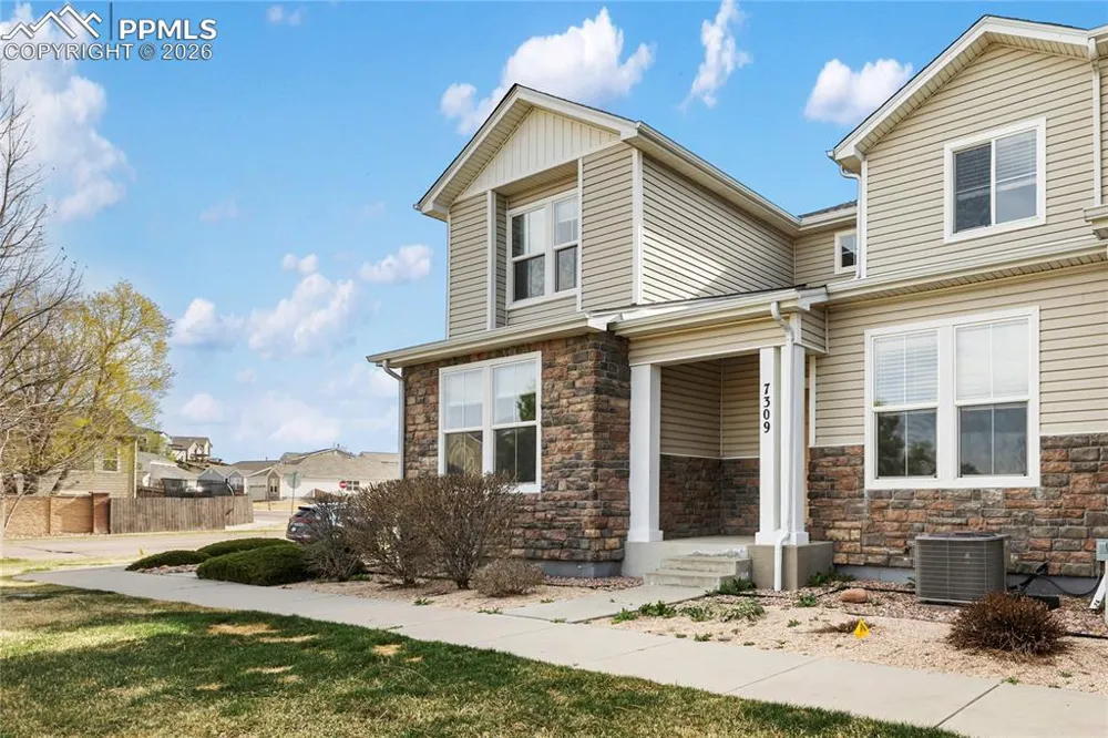 7309 Sandy Springs Point Fountain, CO 80817