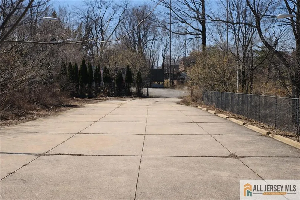 227 Washington Street Perth Amboy, NJ 08861