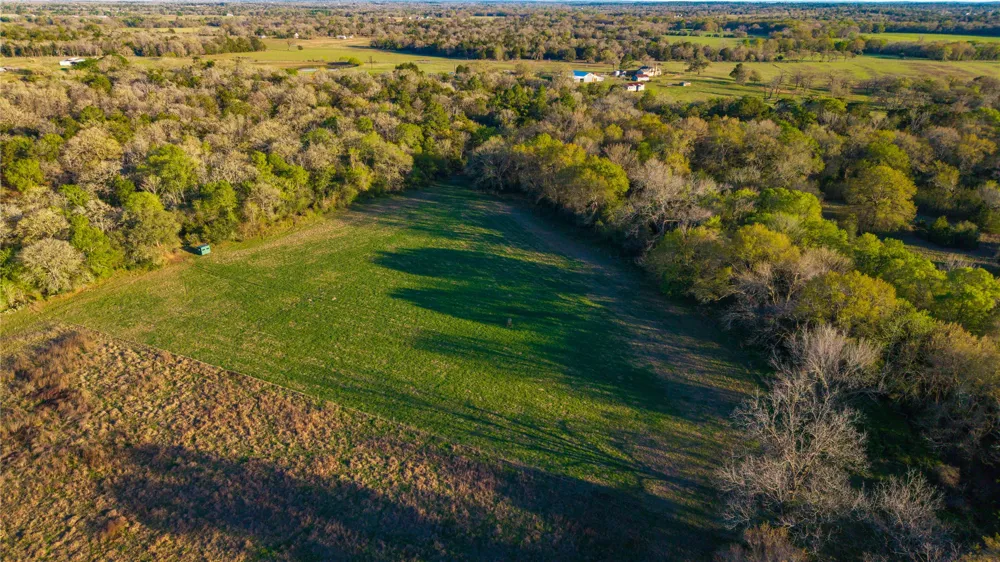 1700 County Road 216 Giddings, TX 78942