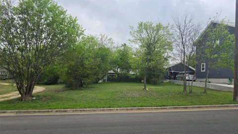 406 E 4th Street