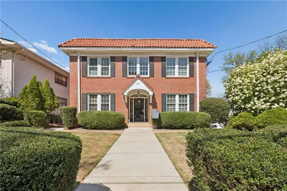 824 Greenwood Avenue NE #3