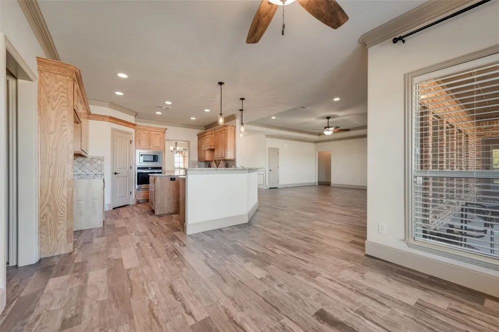 2921 Alamosa Drive Terrell, TX 75160