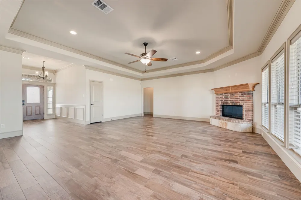 2921 Alamosa Drive Terrell, TX 75160