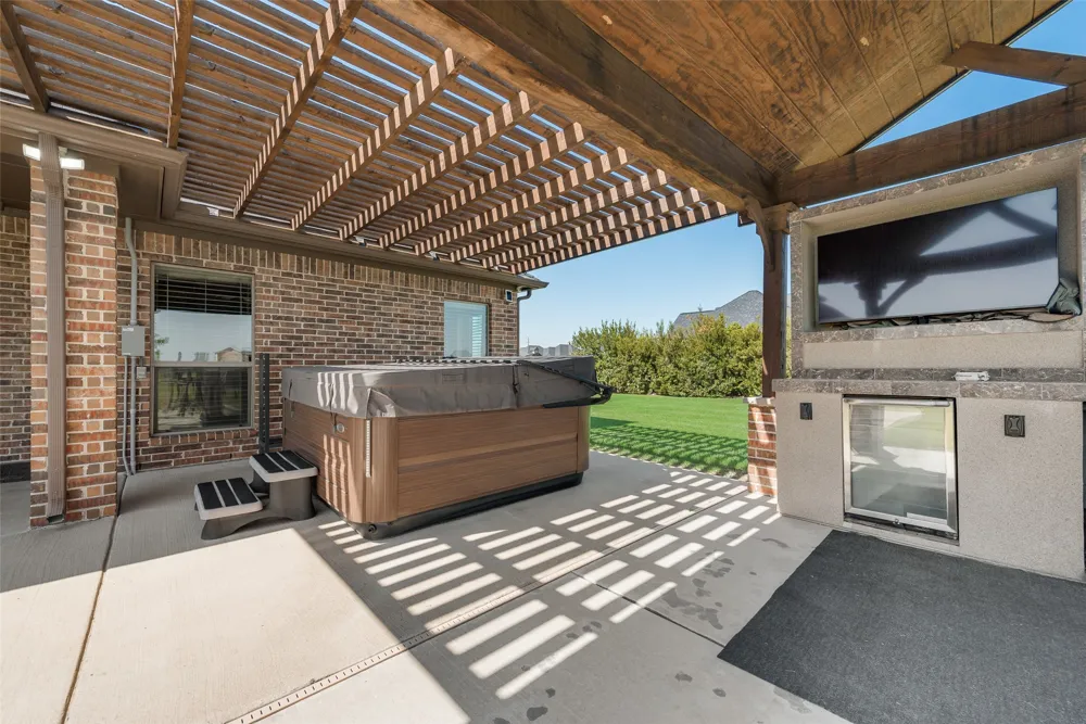 2921 Alamosa Drive Terrell, TX 75160