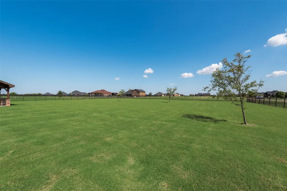 2921 Alamosa Drive Terrell, TX 75160