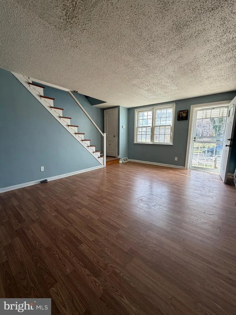7 W 21ST STREET Chester, PA 19013