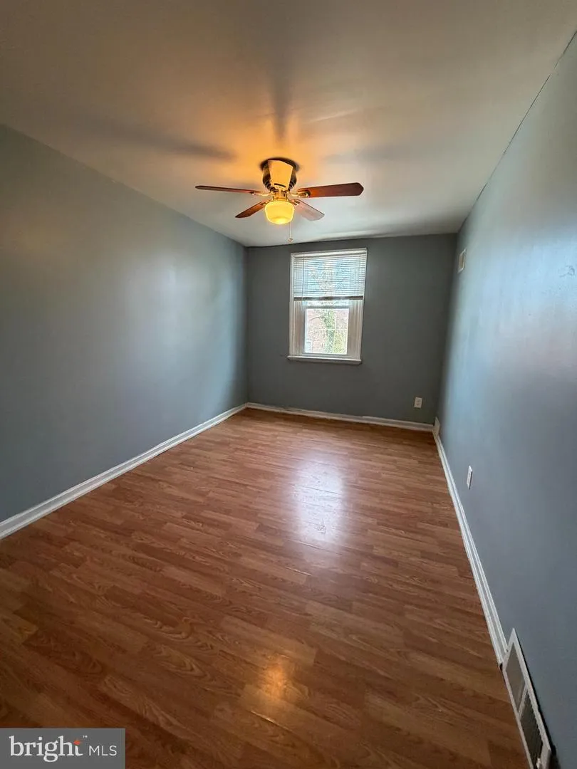 7 W 21ST STREET Chester, PA 19013