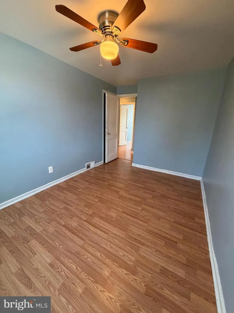 7 W 21ST STREET Chester, PA 19013