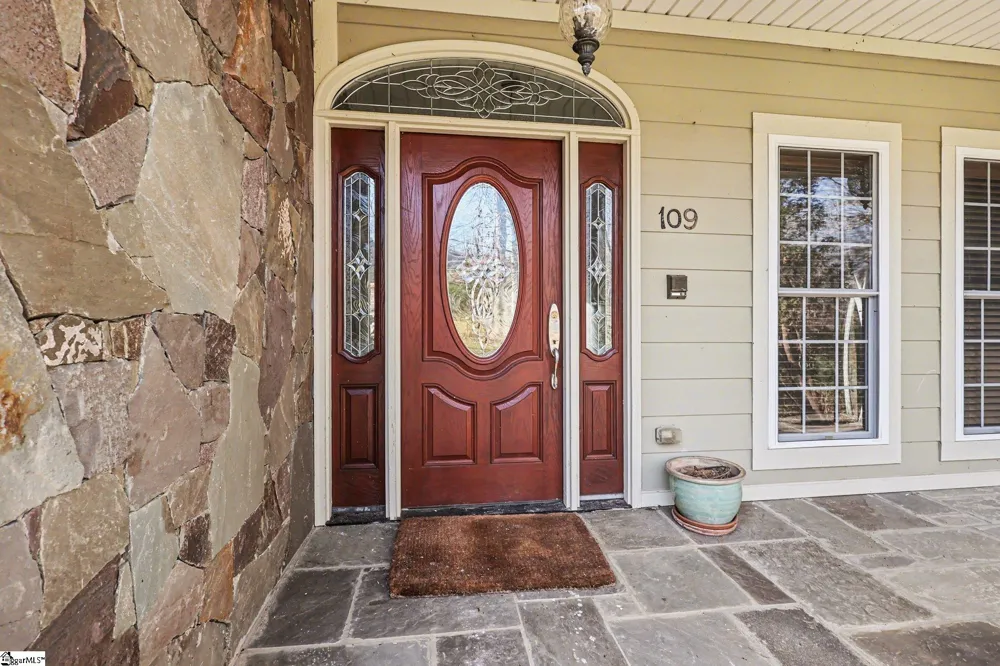 109 Oak Crest Circle Seneca, SC 29672