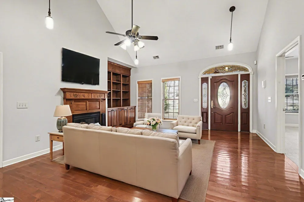 109 Oak Crest Circle Seneca, SC 29672