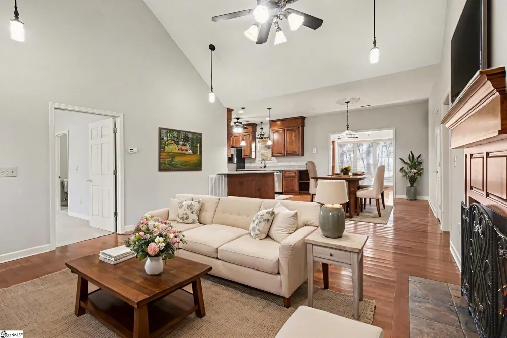 109 Oak Crest Circle Seneca, SC 29672