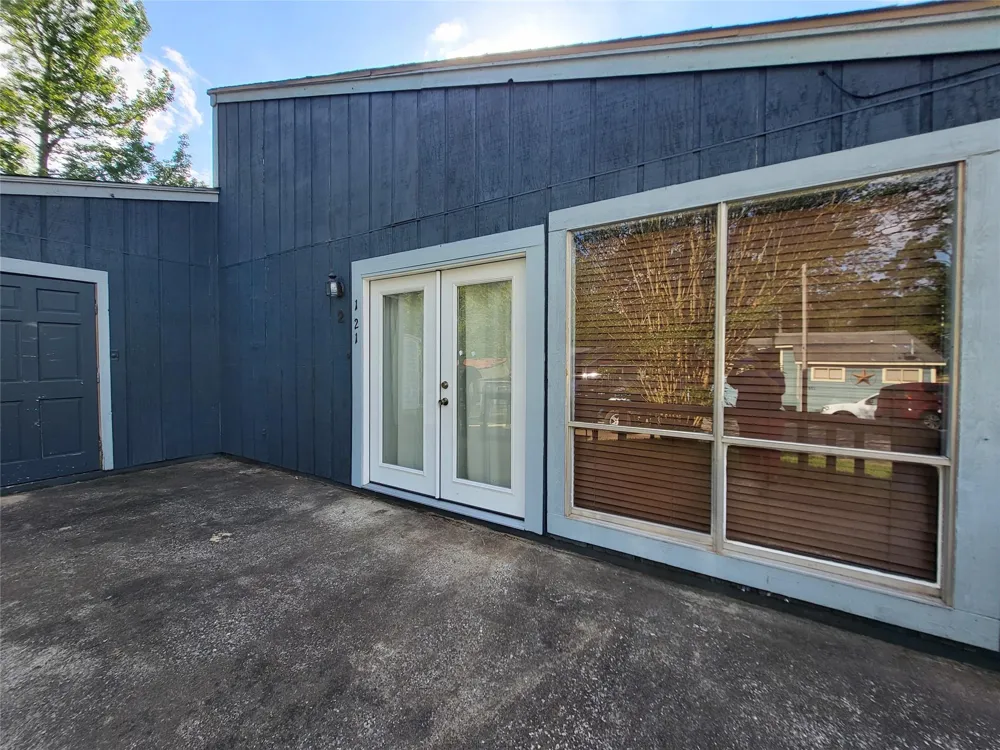 121 Harbour Lane Coldspring, TX 77331