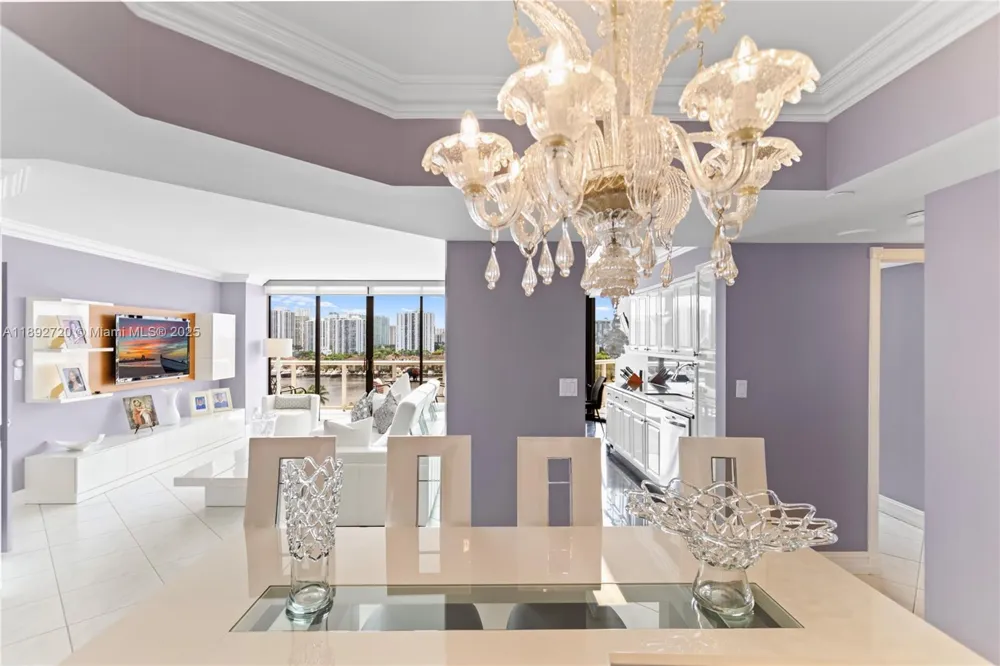 3598 Yacht Club Dr #1004 Aventura, FL 33180