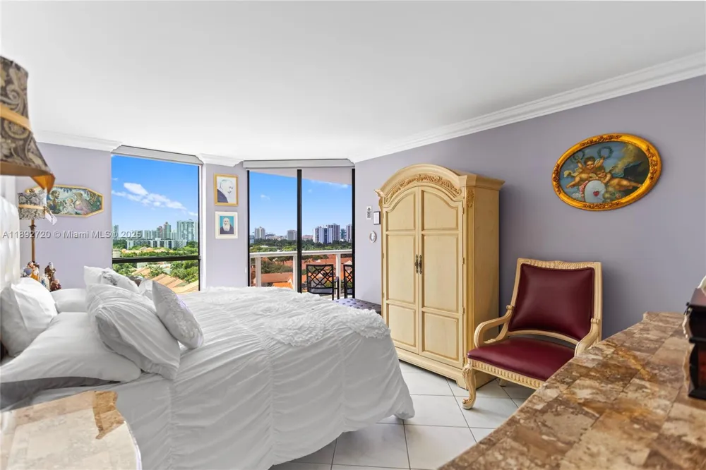 3598 Yacht Club Dr #1004 Aventura, FL 33180