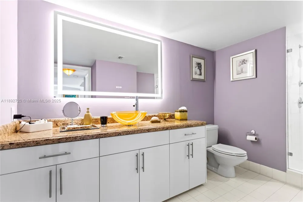 3598 Yacht Club Dr #1004 Aventura, FL 33180