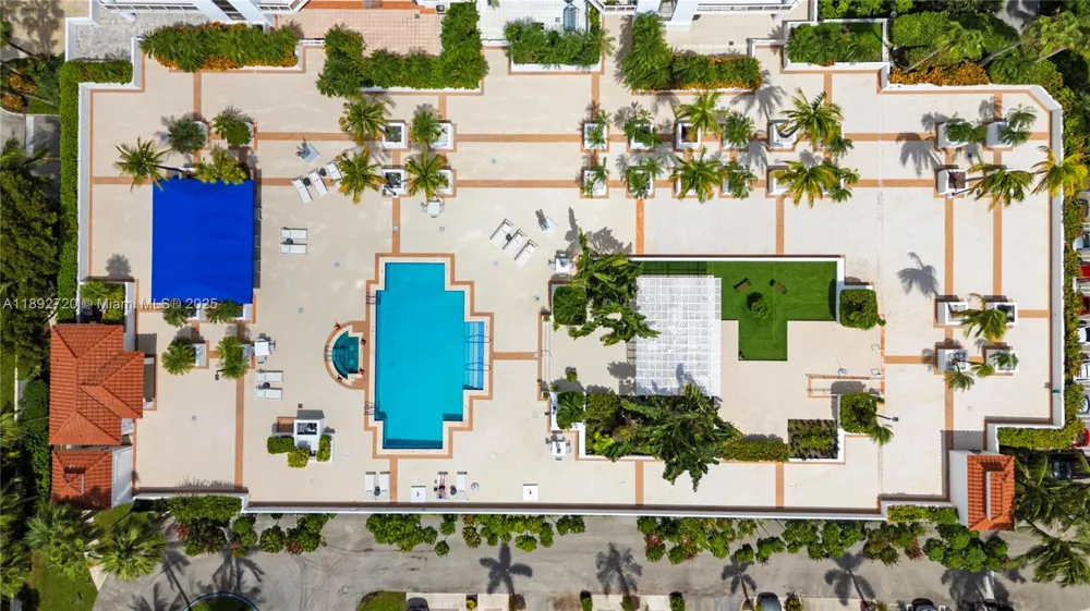 3598 Yacht Club Dr #1004 Aventura, FL 33180