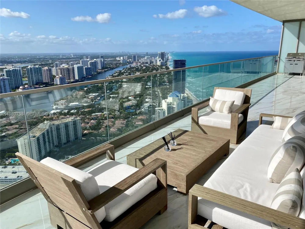 18975 Collins Ave #5105 Sunny Isles Beach, FL 33160