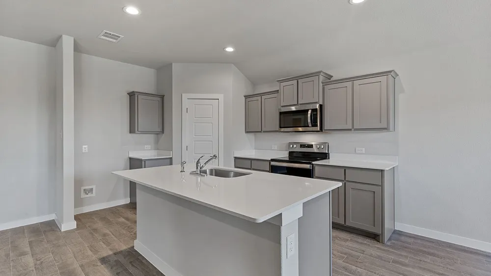 2709 FLYCATCHER DRIVE Denton, TX 76205