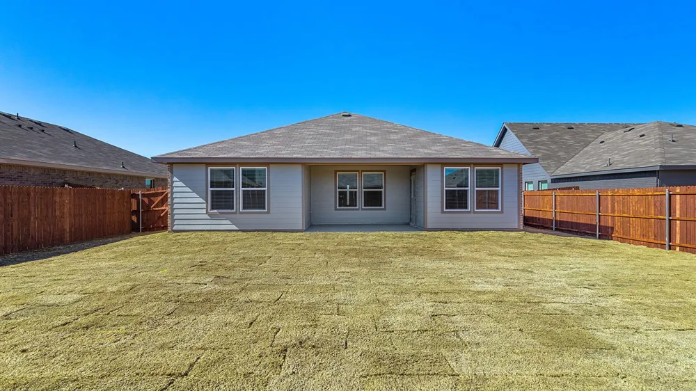 2709 FLYCATCHER DRIVE Denton, TX 76205