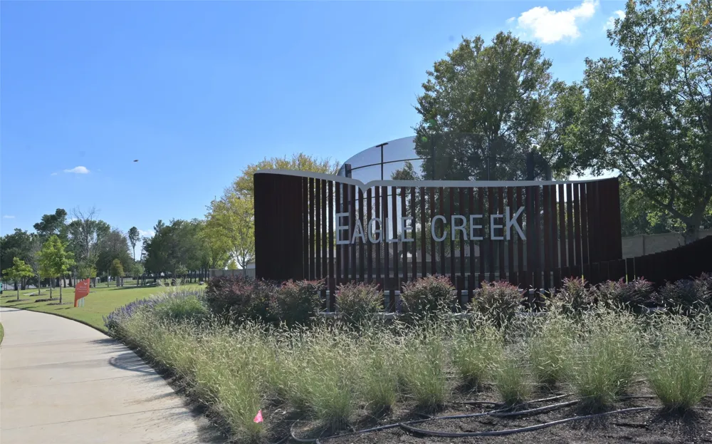 2709 FLYCATCHER DRIVE Denton, TX 76205