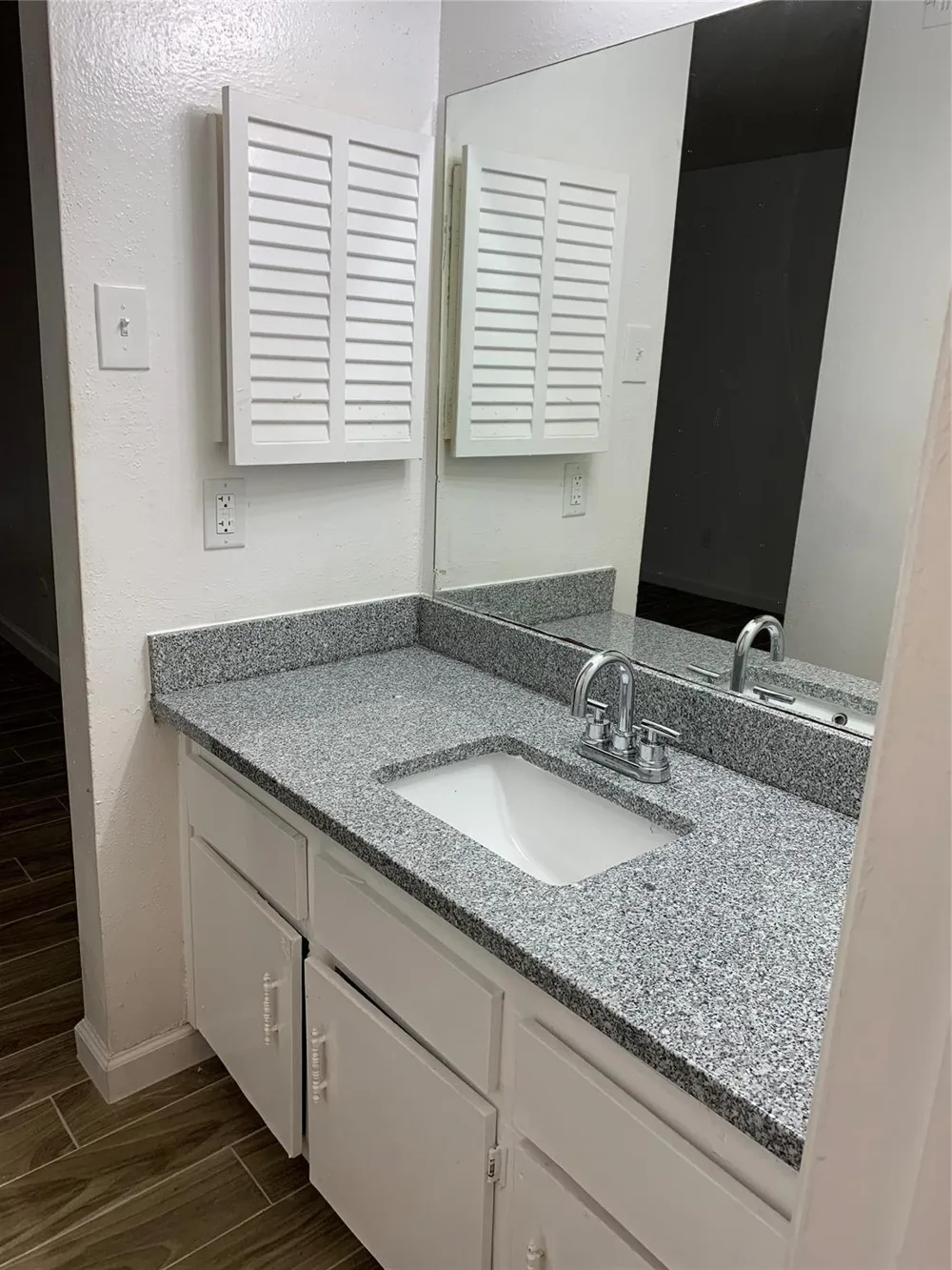 5625 Antoine Drive #1013 Houston, TX 77091