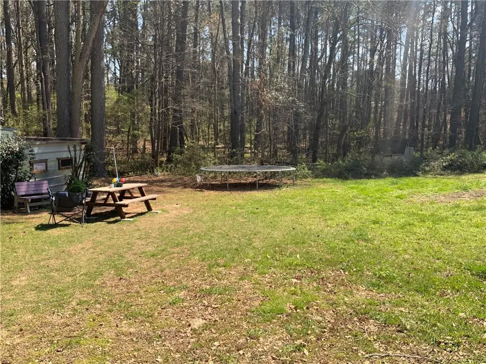 4370 Atha Circle Loganville, GA 30052