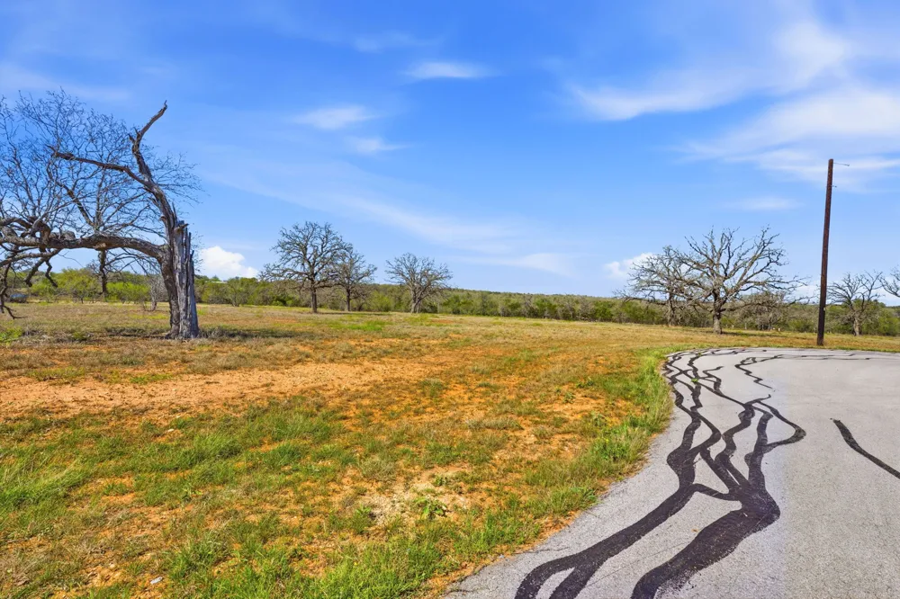 New Moon Court Red Rock, TX 78662