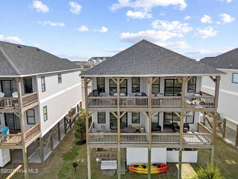 813 New River Drive #B Surf City, NC 28445