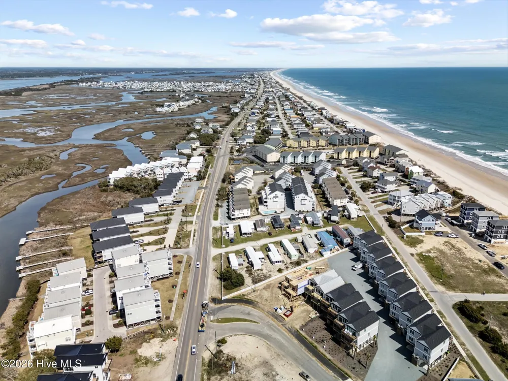 813 New River Drive #B Surf City, NC 28445