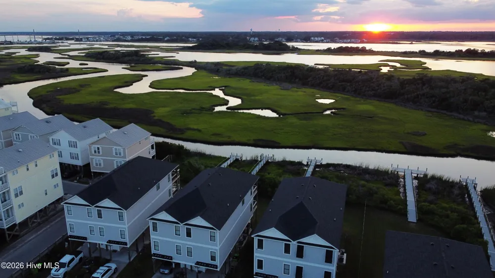 813 New River Drive #B Surf City, NC 28445
