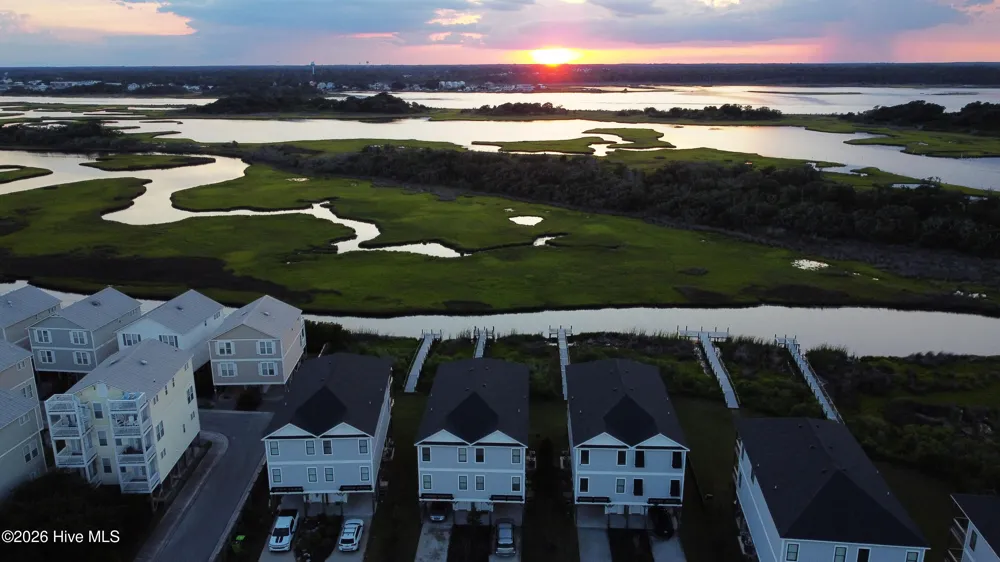 813 New River Drive #B Surf City, NC 28445